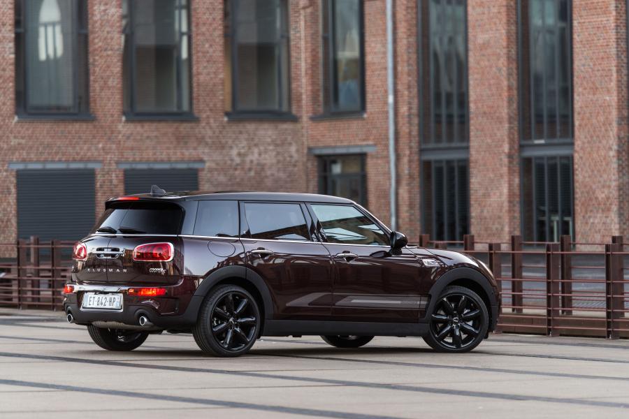  Mini Cooper S Clubman Kensington (F54) 2018 года  (фото 7 из 7)